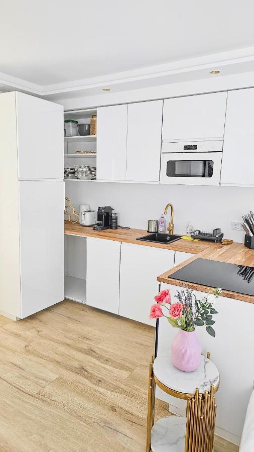 Apartment Luxus Neubau 65m² City Wohnung: R München