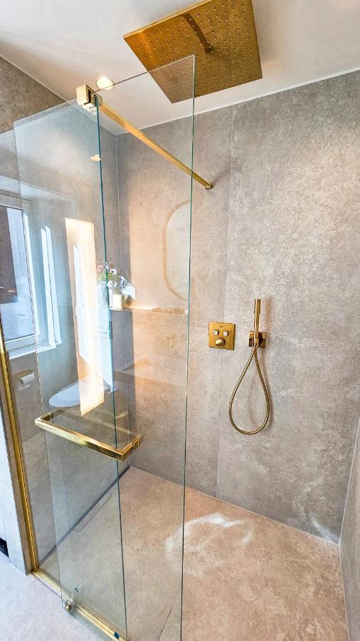 Luxus Neubau 65m² City Wohnung: R Apartment *